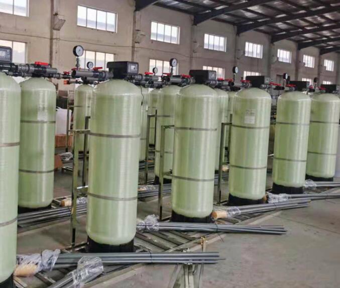 <a href=http://www.jiexi360.cn/rhsclsb/ target=_blank class=infotextkey>軟化水處理設備</a> 倉庫展示圖